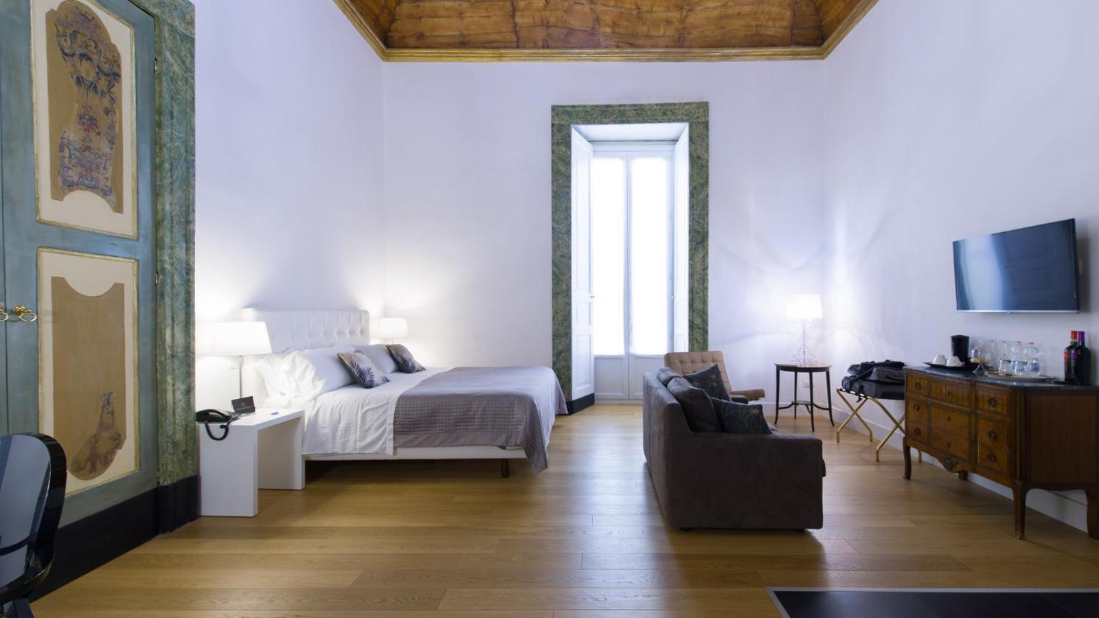 Santa Chiara Boutique Hotel